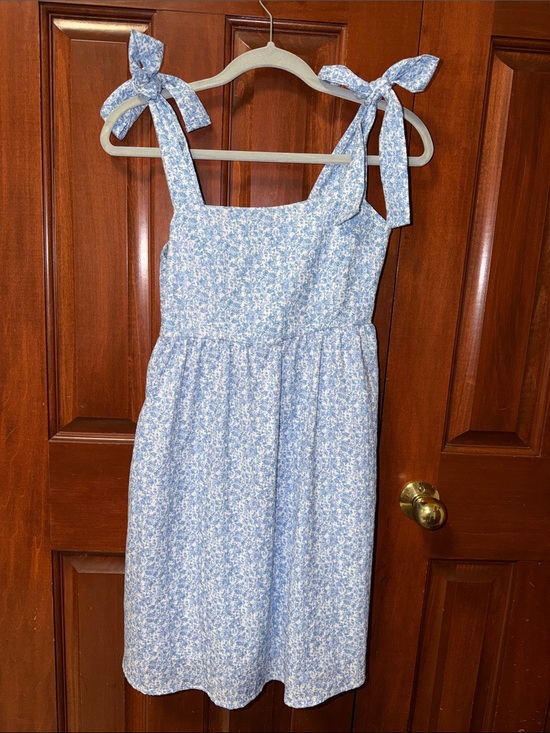 Altar'd State Dresses & Skirts - Altar’d State Women’s Blue Floral Tie-Shoulder Sundress